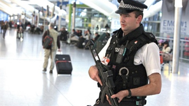 ຝຣັ່ງ,ອີຕາລີຍົກລະດັບເຕືອນໄພພາຍຫຼັງເຫດພົນລະເມືອງຝຣັ່ງຖືກປະຫານຊີວິດ